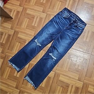 AMERICAN EAGLE Hi Rise Flare Crop Jeans